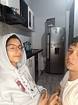 catire2323 online show from 02.21.25