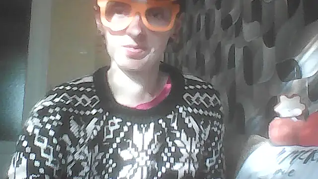 TayanaJons online show from 10.31.25