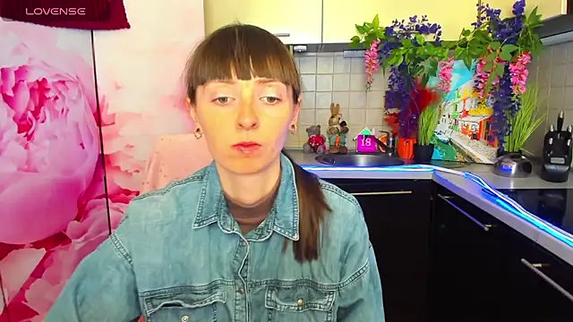TayanaJons online show from 04.30.26
