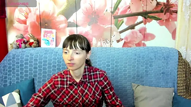 Snapshot of TayanaJons chatting on 05.30.26 TayanaJons online show from 05.30.26