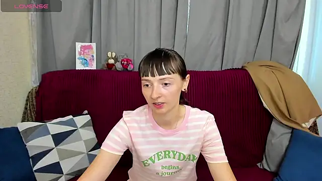 Snapshot of TayanaJons chatting on 07.28.26 TayanaJons online show from 07.28.26