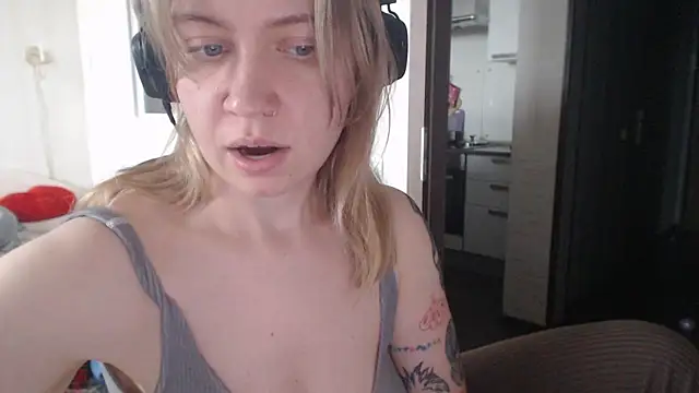 amanda kiss kiss online show from 03.02.25