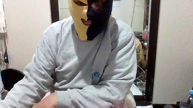 Snapshot of asira39 chatting on 11.19.25 asira39 online show from 11.19.25