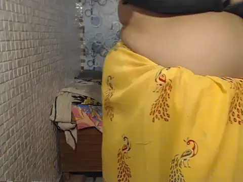 Snapshot of Oh_Maya chatting on 03.07.26 Oh Maya online show from 03.07.26