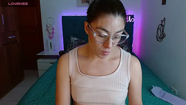 antonella sweet33 online show from 03.22.25