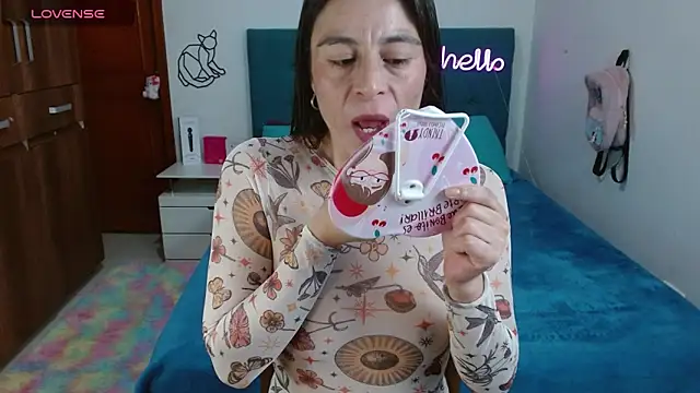antonella sweet33 online show from 05.01.26
