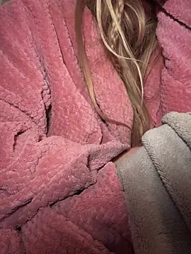 GoldenFlameGoddess online show from 07.26.26