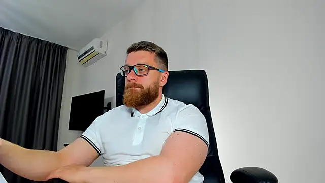 Findom guy online show from 05.06.26