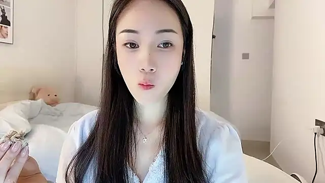 Snapshot of MIa59 chatting on 01.19.26 MIa59 online show from 01.19.26