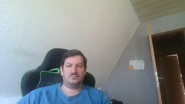 Snapshot of Golffahrer1982 chatting on 10.05.25 Golffahrer1982 online show from 10.05.25