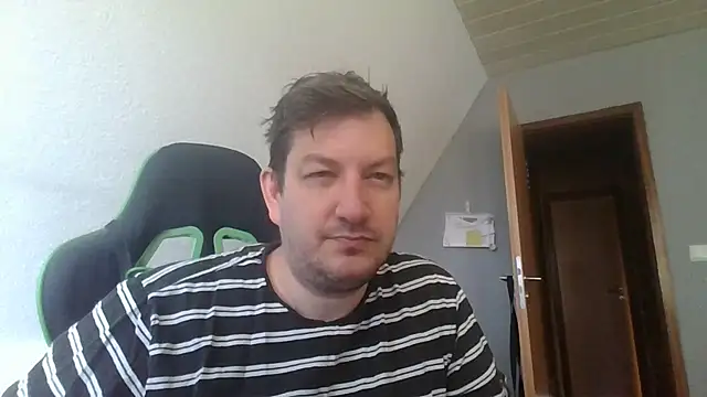 Snapshot of Golffahrer1982 chatting on 08.01.26 Golffahrer1982 online show from 08.01.26