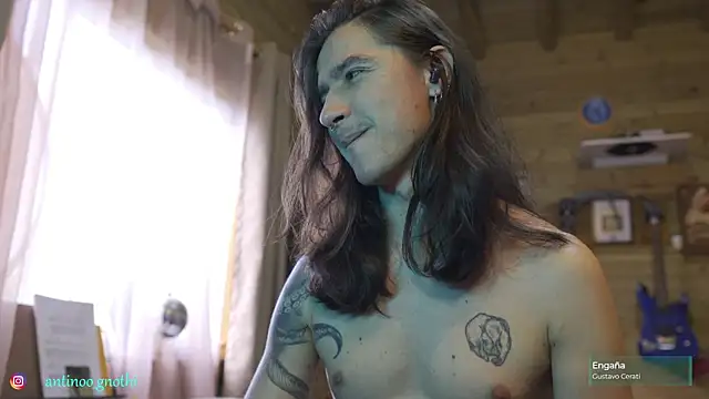 Snapshot of Antinoo_Gnothi chatting on 10.20.25 Antinoo Gnothi online show from 10.20.25