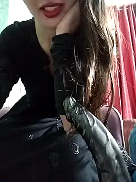 Noor Darliing online show from 11.22.25