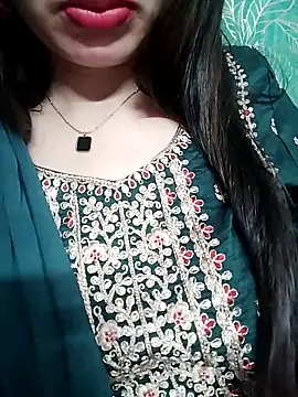 Noor Darliing online show from 04.19.26