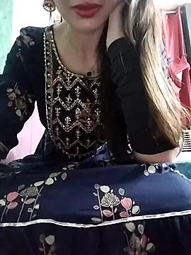 Noor Darliing online show from 05.03.26