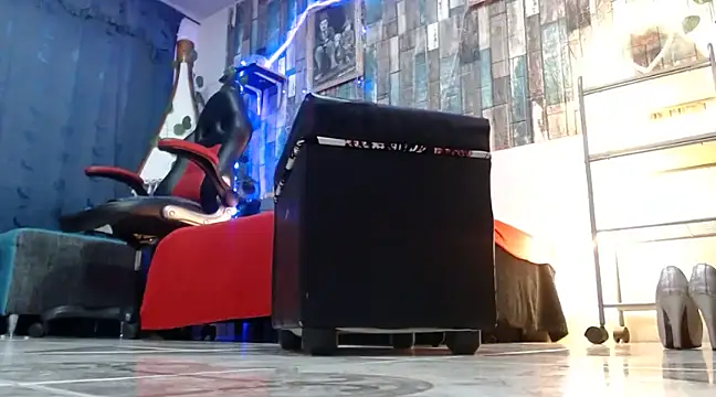 KarimaSarabe online show from 12.24.24