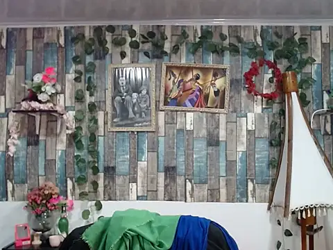 KarimaSarabe online show from 10.31.25