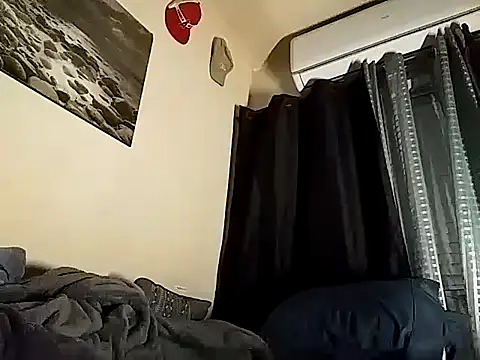 hotraillX online show from 12.29.24