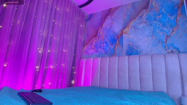 Snapshot of _sex_mia chatting on 06.05.26 sex mia online show from 06.05.26