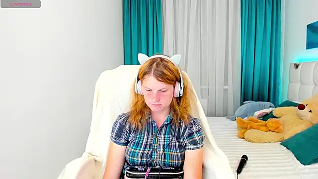 Kathlyn  Heath online show from 09.13.25