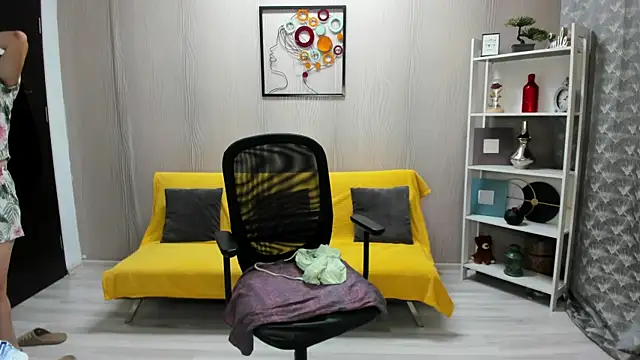 Cassandra Hotty online show from 06.29.26