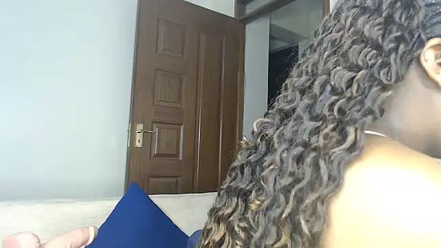 NIKKIE LOVE online show from 07.23.26