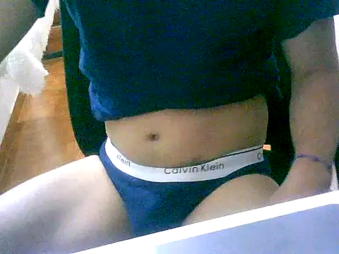 Snapshot of jjavi_l1 chatting on 10.29.25 jjavi l1 online show from 10.29.25