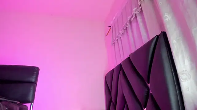 stephany doll  online show from 05.01.26