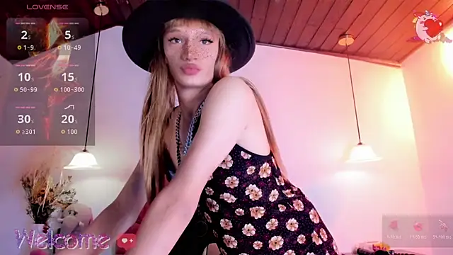 Snapshot of Rodd__y chatting on 12.16.25 Rodd y online show from 12.16.25