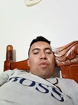 Snapshot of Diego_leon27 chatting on 01.08.25 Diego leon27 online show from 01.08.25