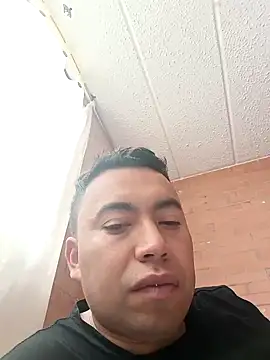 Snapshot of Diego_leon27 chatting on 01.10.25 Diego leon27 online show from 01.10.25