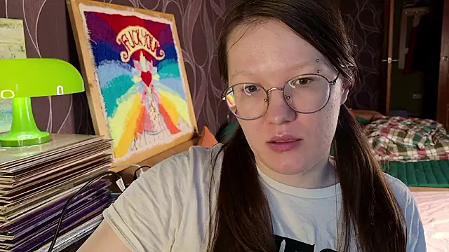 Snapshot of MiriamOr chatting on 01.09.26 MiriamOr online show from 01.09.26