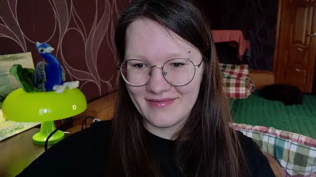 Snapshot of MiriamOr chatting on 03.02.26 MiriamOr online show from 03.02.26