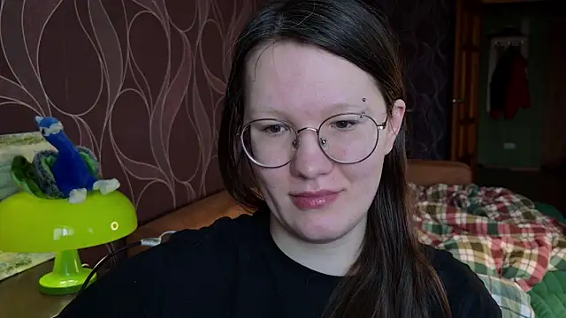 Snapshot of MiriamOr chatting on 03.05.26 MiriamOr online show from 03.05.26