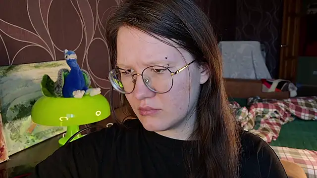 Snapshot of MiriamOr chatting on 03.14.26 MiriamOr online show from 03.14.26