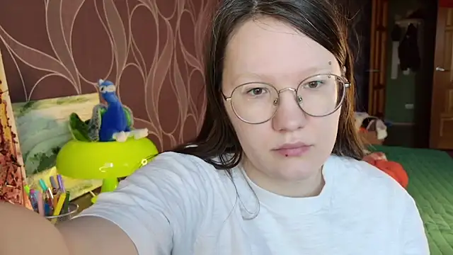 Snapshot of MiriamOr chatting on 03.15.26 MiriamOr online show from 03.15.26