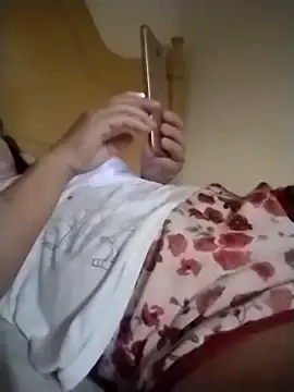 Snapshot of mariy522 chatting on 02.05.25 mariy522 online show from 02.05.25