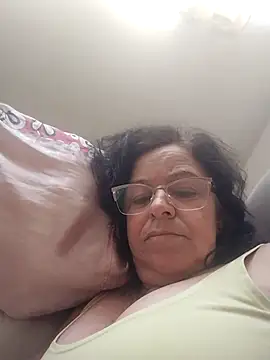 Snapshot of mariy522 chatting on 11.03.25 mariy522 online show from 11.03.25