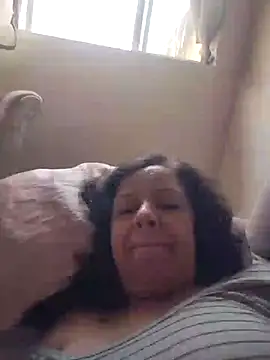 Snapshot of mariy522 chatting on 12.14.25 mariy522 online show from 12.14.25