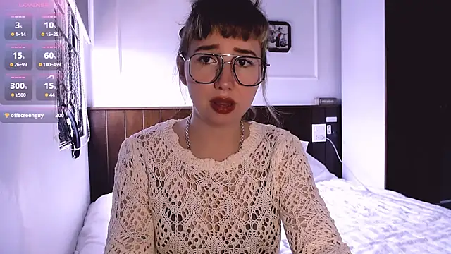 Snapshot of Cosmo_Riri chatting on 01.24.25 Cosmo Riri online show from 01.24.25