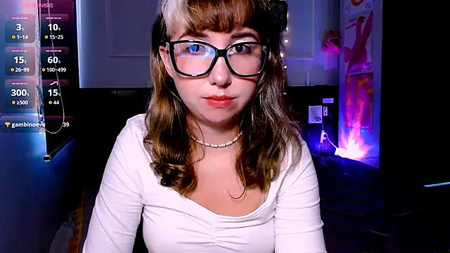 Snapshot of Cosmo_Riri chatting on 09.10.25 Cosmo Riri online show from 09.10.25