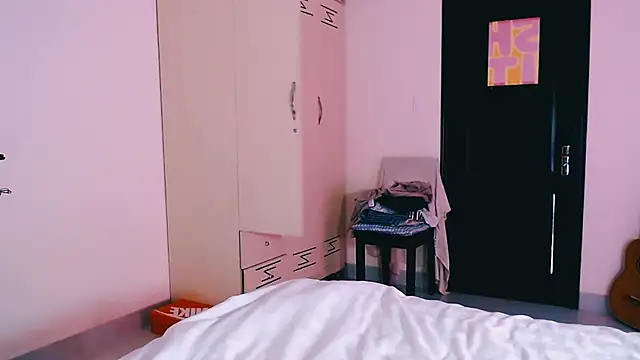 Snapshot of Cosmo_Riri chatting on 03.11.26 Cosmo Riri online show from 03.11.26