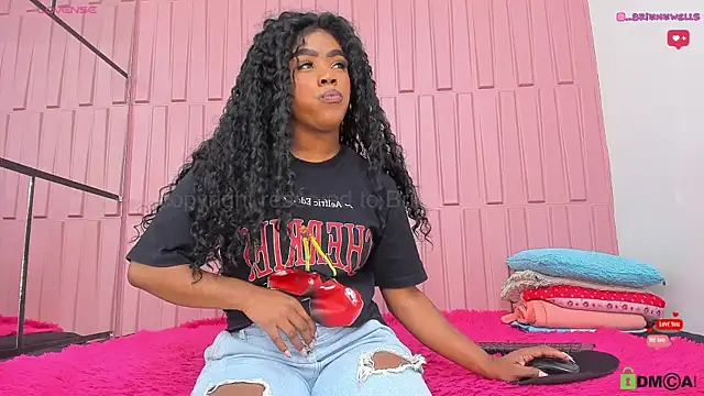 Briana Wells  online show from 02.18.25