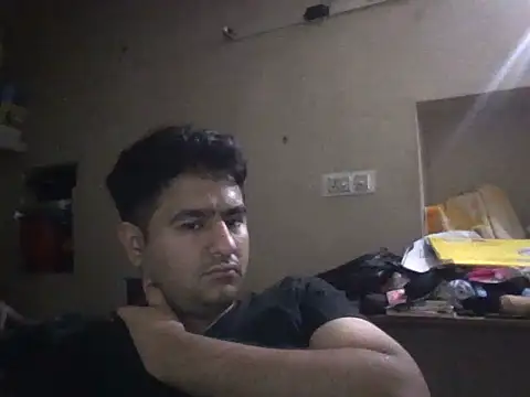 Snapshot of deepu1248 chatting on 12.23.25 deepu1248 online show from 12.23.25