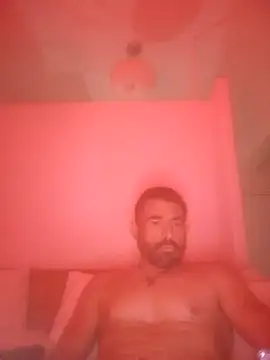 Snapshot of George21ek chatting on 11.24.25 George21ek online show from 11.24.25