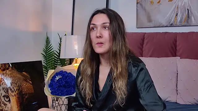 NicolLopeze online show from 03.13.25