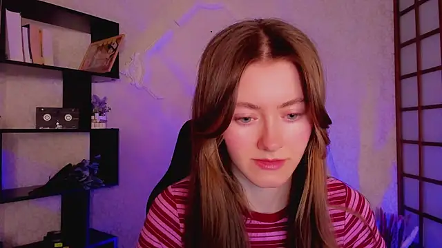 KateCuddle online show from 01.15.25