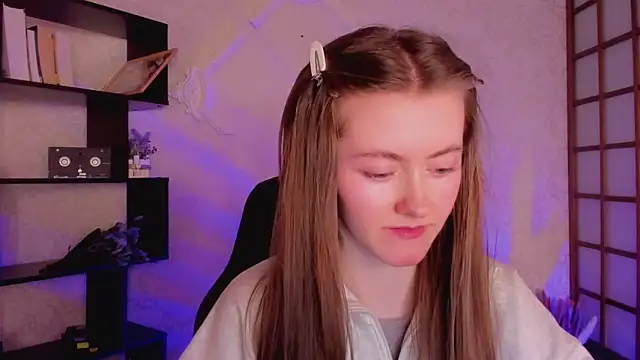 KateCuddle online show from 01.17.25