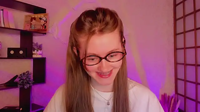 KateCuddle online show from 01.23.25