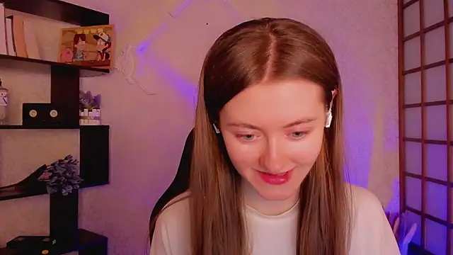 KateCuddle online show from 01.24.25